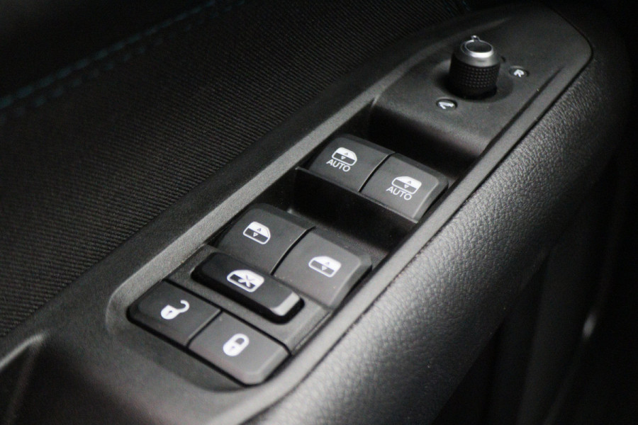 Jeep Compass 4xe 240 Plug-in Hybrid Electric Upland