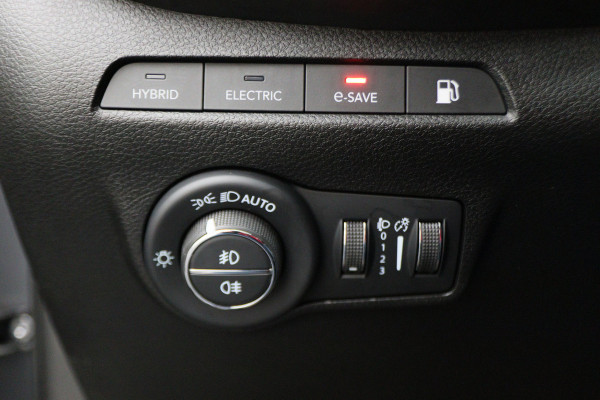 Jeep Compass 4xe 240 Plug-in Hybrid Electric Upland