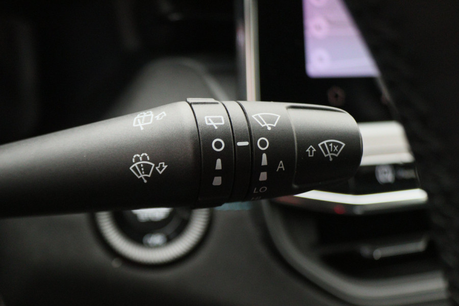 Jeep Compass 4xe 240 Plug-in Hybrid Electric Upland