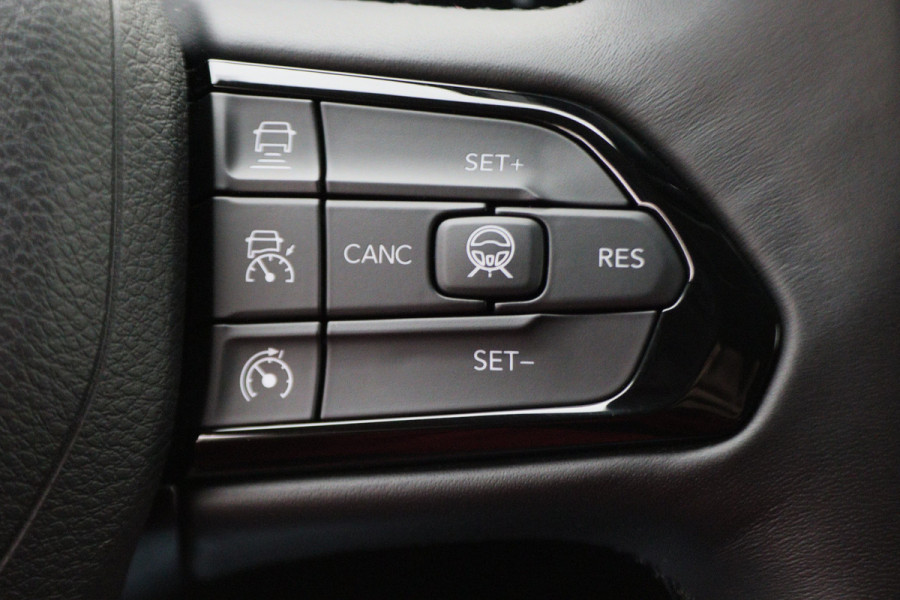 Jeep Compass 4xe 240 Plug-in Hybrid Electric Upland