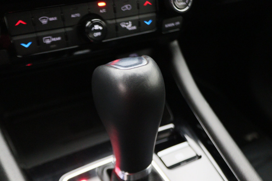 Jeep Compass 4xe 240 Plug-in Hybrid Electric Upland