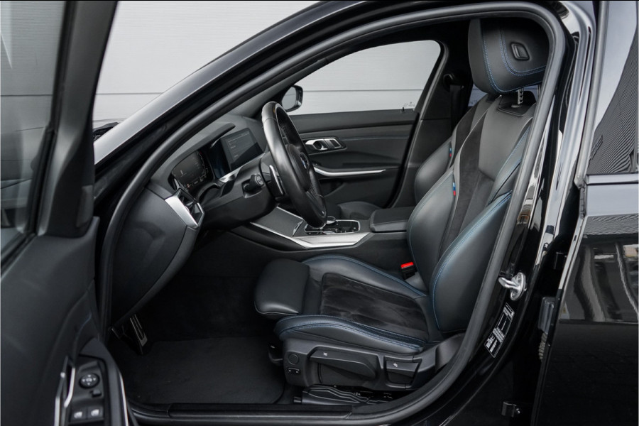 BMW 3 Serie Touring 320i M-Sport Shadow CarPlay Camera 19"