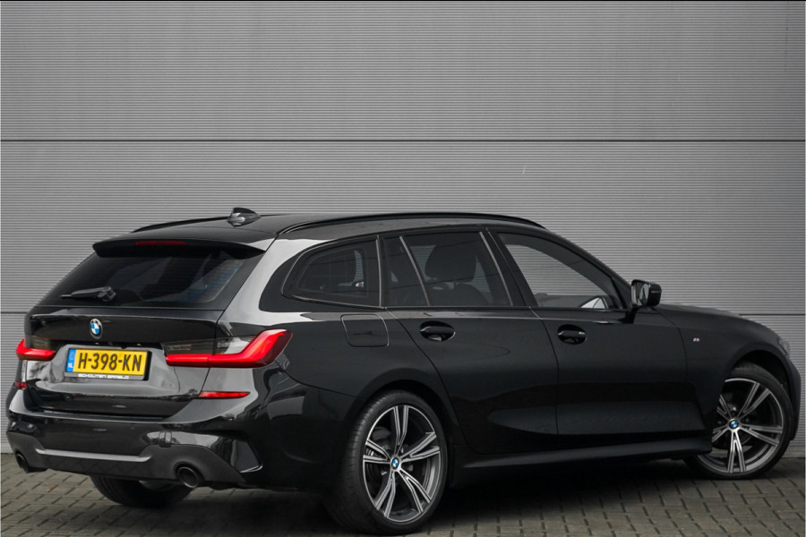 BMW 3 Serie Touring 320i M-Sport Shadow CarPlay Camera 19"