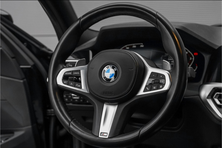 BMW 3 Serie Touring 320i M-Sport Shadow CarPlay Camera 19"