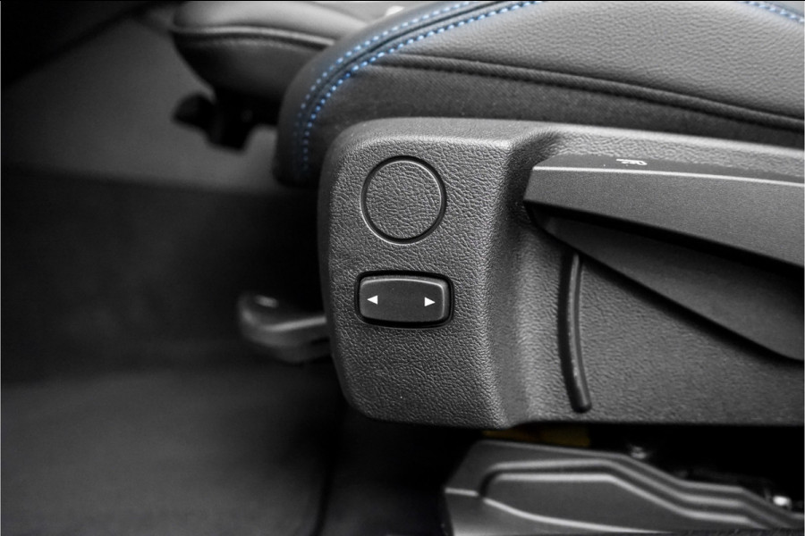 BMW 3 Serie Touring 320i M-Sport Shadow CarPlay Camera 19"