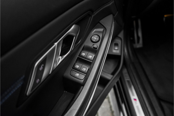 BMW 3 Serie Touring 320i M-Sport Shadow CarPlay Camera 19"