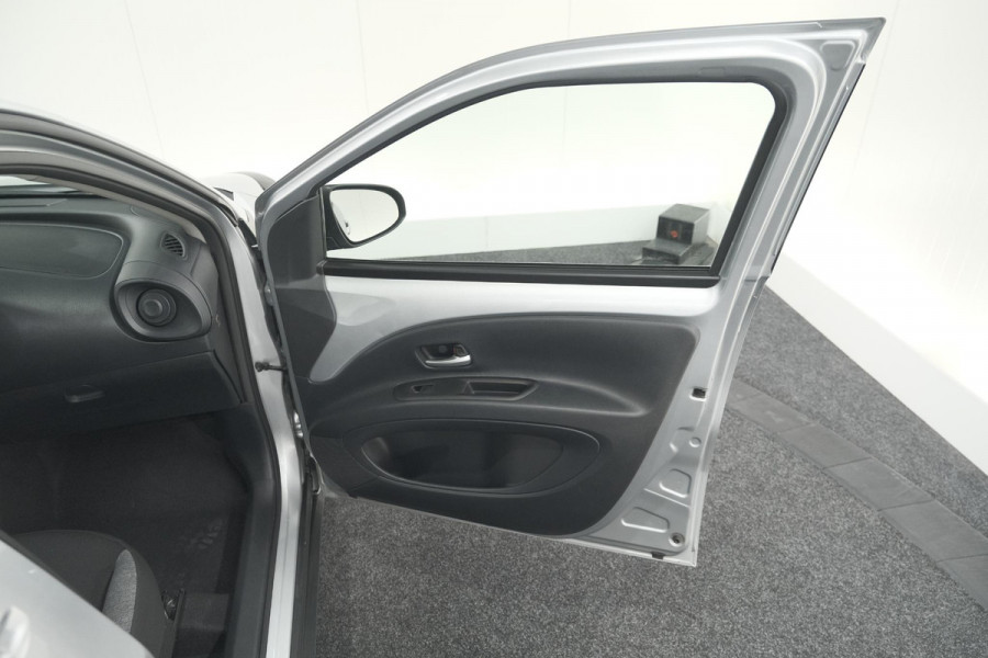 Toyota Aygo X 1.0 VVT-i MT Play | Camera | Apple Carplay | Airco