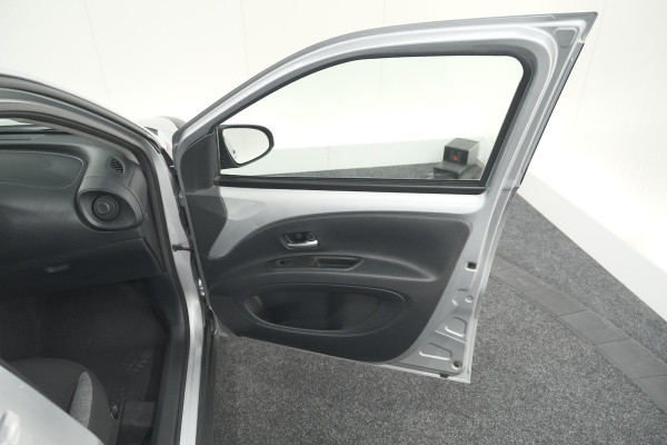 Toyota Aygo X 1.0 VVT-i MT Play | Camera | Apple Carplay | Airco