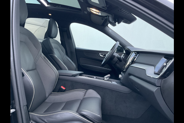 Volvo XC60 2.0 T8 456PK Plug-in hybrid AWD Ultra Black Edition Orig.NL Pano HUD Memory Carplay Trekhaak Harman/Kardon