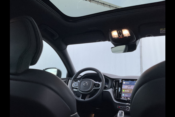 Volvo XC60 2.0 T8 456PK Plug-in hybrid AWD Ultra Black Edition Orig.NL Pano HUD Memory Carplay Trekhaak Harman/Kardon