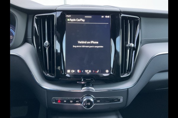Volvo XC60 2.0 T8 456PK Plug-in hybrid AWD Ultra Black Edition Orig.NL Pano HUD Memory Carplay Trekhaak Harman/Kardon
