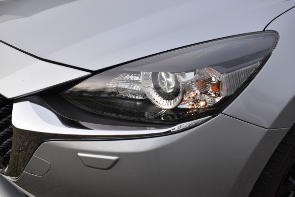 Mazda 2 1.5 Skyactiv-G Sportive / Carplay / Cruise / Camera / Stoelverwarming