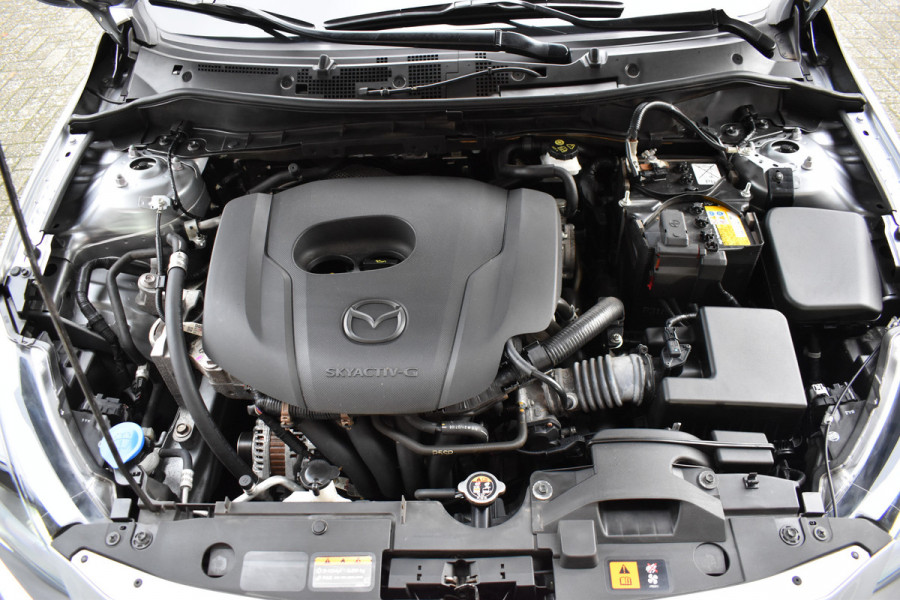 Mazda 2 1.5 Skyactiv-G Sportive / Carplay / Cruise / Camera / Stoelverwarming