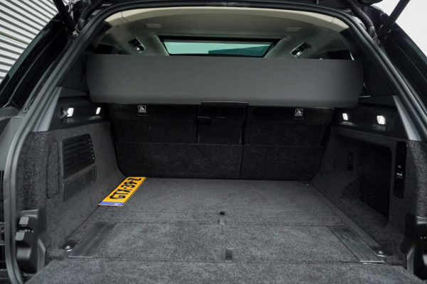 Land Rover Range Rover 3.0 P550e Autobiography PHEV / Massage / Towing Pack