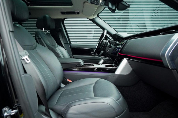 Land Rover Range Rover 3.0 P550e Autobiography PHEV / Massage / Towing Pack