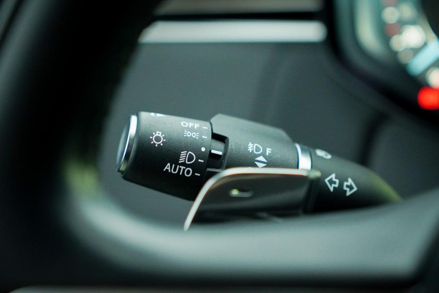 Land Rover Range Rover 3.0 P550e Autobiography PHEV / Massage / Towing Pack