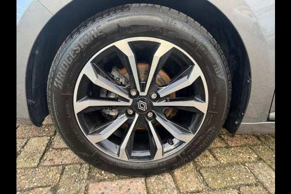 Renault Clio 1.0 TCe 90 GPF techno 360 Camera / Virtual cockpit / Groot Navi / Clima