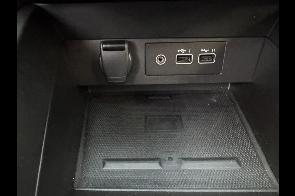 Renault Clio 1.0 TCe 90 GPF techno 360 Camera / Virtual cockpit / Groot Navi / Clima