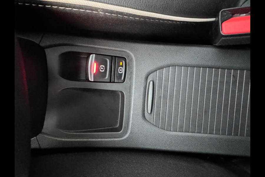 Renault Clio 1.0 TCe 90 GPF techno 360 Camera / Virtual cockpit / Groot Navi / Clima