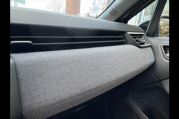 Renault Clio 1.0 TCe 90 GPF techno 360 Camera / Virtual cockpit / Groot Navi / Clima