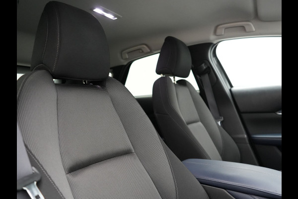 Mazda CX-30 2.0 e-SkyActiv-G M Hybrid Comfort Automaat | Adaptive Cruise | Trekhaak | Head Up | 360 Camera | BOSE Sound | Stuur & Stoelverwarming |  Apple Carplay | 18"L.M | LED Koplampen |