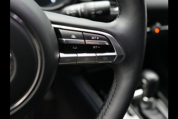 Mazda CX-30 2.0 e-SkyActiv-G M Hybrid Comfort Automaat | Adaptive Cruise | Trekhaak | Head Up | 360 Camera | BOSE Sound | Stuur & Stoelverwarming |  Apple Carplay | 18"L.M | LED Koplampen |