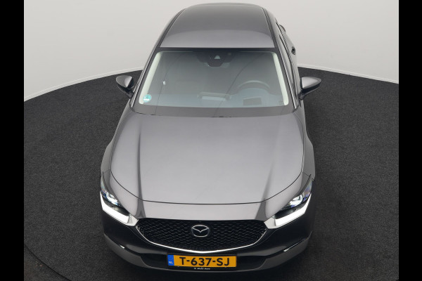 Mazda CX-30 2.0 e-SkyActiv-G M Hybrid Comfort Automaat | Adaptive Cruise | Trekhaak | Head Up | 360 Camera | BOSE Sound | Stuur & Stoelverwarming |  Apple Carplay | 18"L.M | LED Koplampen |