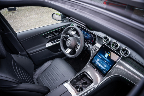 Mercedes-Benz GLC 400e 4MATIC Sport Edition AMG ** Panodak ** Trekhaak ** NL auto!! NP 80K ** Rijbereik tot 130km (WLTP)
