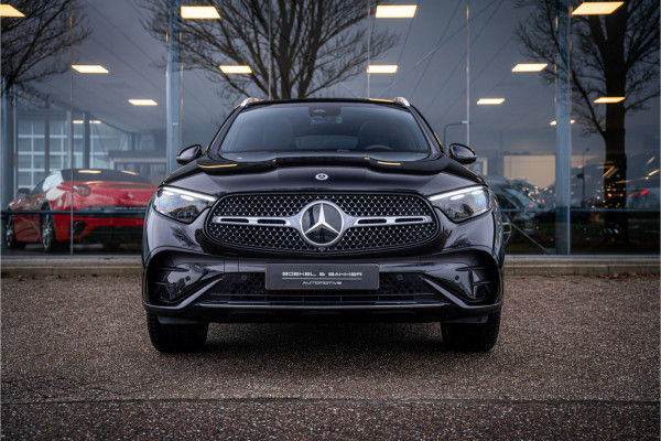 Mercedes-Benz GLC 400e 4MATIC Sport Edition AMG ** Panodak ** Trekhaak ** NL auto!! NP 80K ** Rijbereik tot 130km (WLTP)