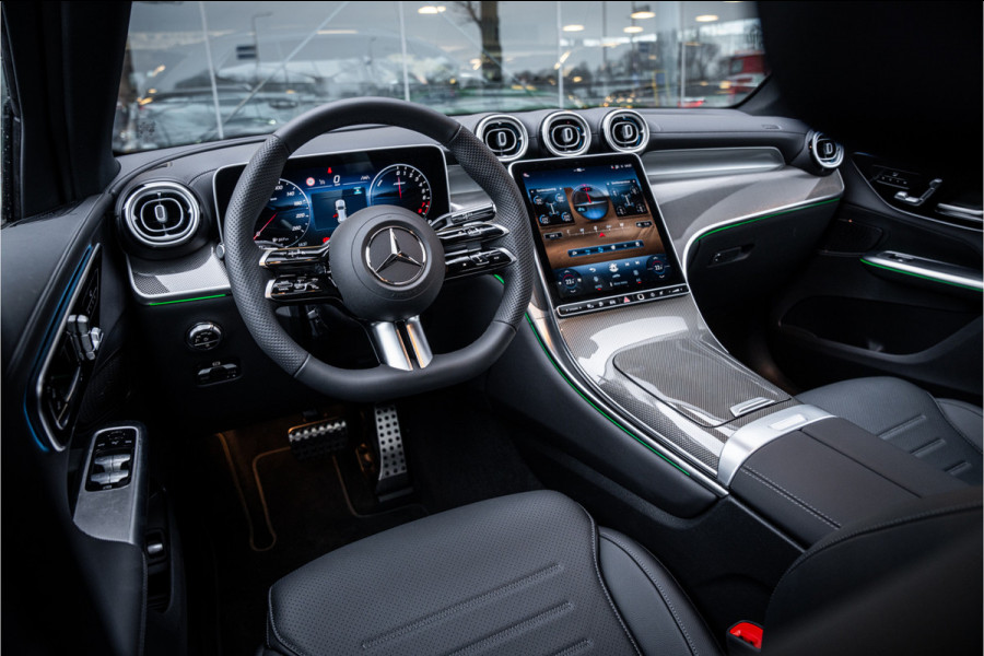 Mercedes-Benz GLC 400e 4MATIC Sport Edition AMG ** Panodak ** Trekhaak ** NL auto!! NP 80K ** Rijbereik tot 130km (WLTP)