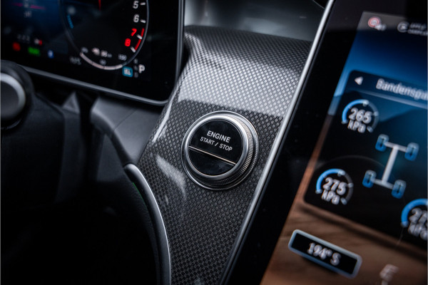 Mercedes-Benz GLC 400e 4MATIC Sport Edition AMG ** Panodak ** Trekhaak ** NL auto!! NP 80K ** Rijbereik tot 130km (WLTP)