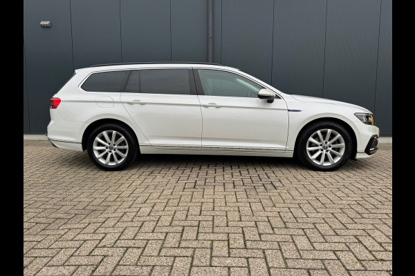 Volkswagen Passat Variant 1.4 TSI PHEV GTE * Trekhaak * Camera * Stuurverwarming * Massage *