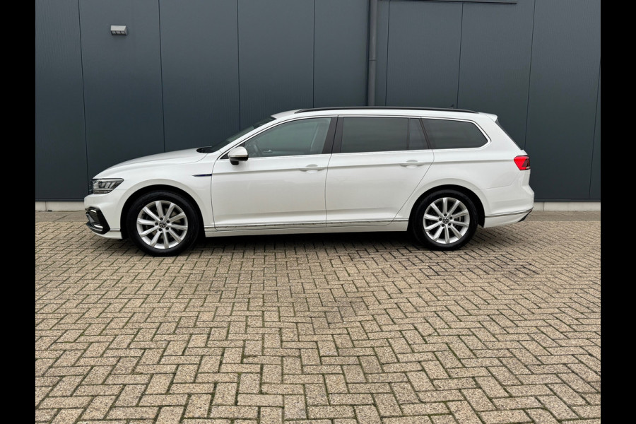 Volkswagen Passat Variant 1.4 TSI PHEV GTE * Trekhaak * Camera * Stuurverwarming * Massage *