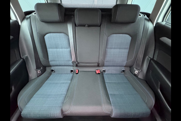 Volkswagen Passat Variant 1.4 TSI PHEV GTE * Trekhaak * Camera * Stuurverwarming * Massage *