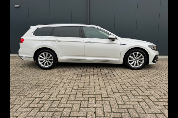 Volkswagen Passat Variant 1.4 TSI PHEV GTE * Trekhaak * Camera * Stuurverwarming * Massage *
