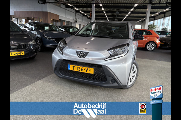Toyota Aygo X 1.0 VVT-i MT Play 5-drs. CAMERA/CARPLAY/DAB/ADAPT.CRUISE