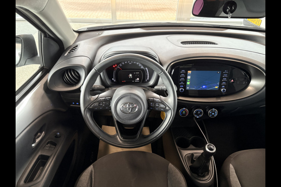 Toyota Aygo X 1.0 VVT-i MT Play 5-drs. CAMERA/CARPLAY/DAB/ADAPT.CRUISE