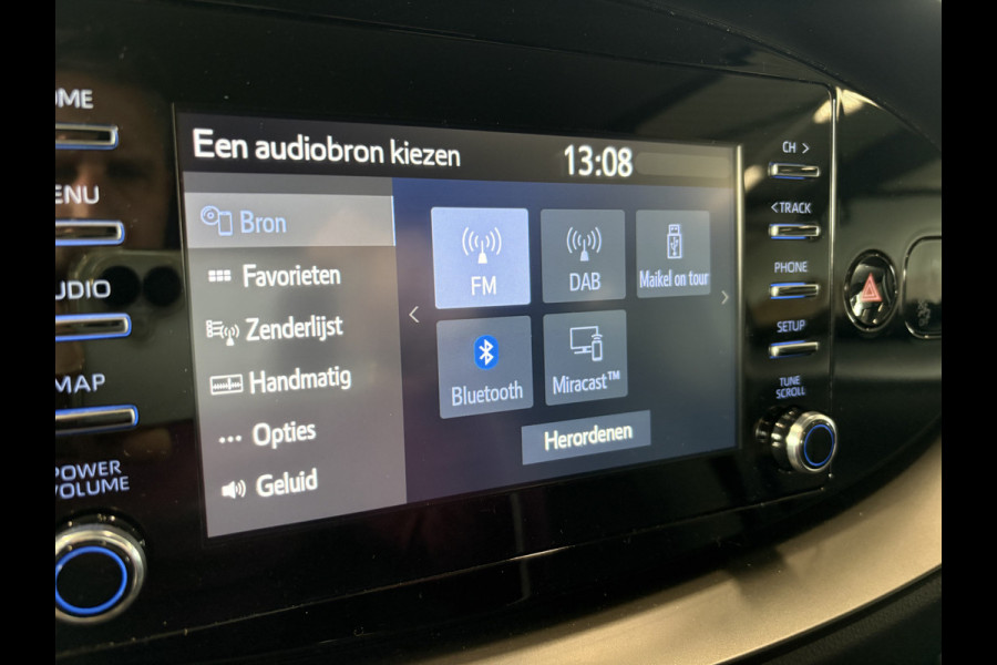 Toyota Aygo X 1.0 VVT-i MT Play 5-drs. CAMERA/CARPLAY/DAB/ADAPT.CRUISE