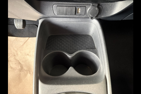 Toyota Aygo X 1.0 VVT-i MT Play 5-drs. CAMERA/CARPLAY/DAB/ADAPT.CRUISE