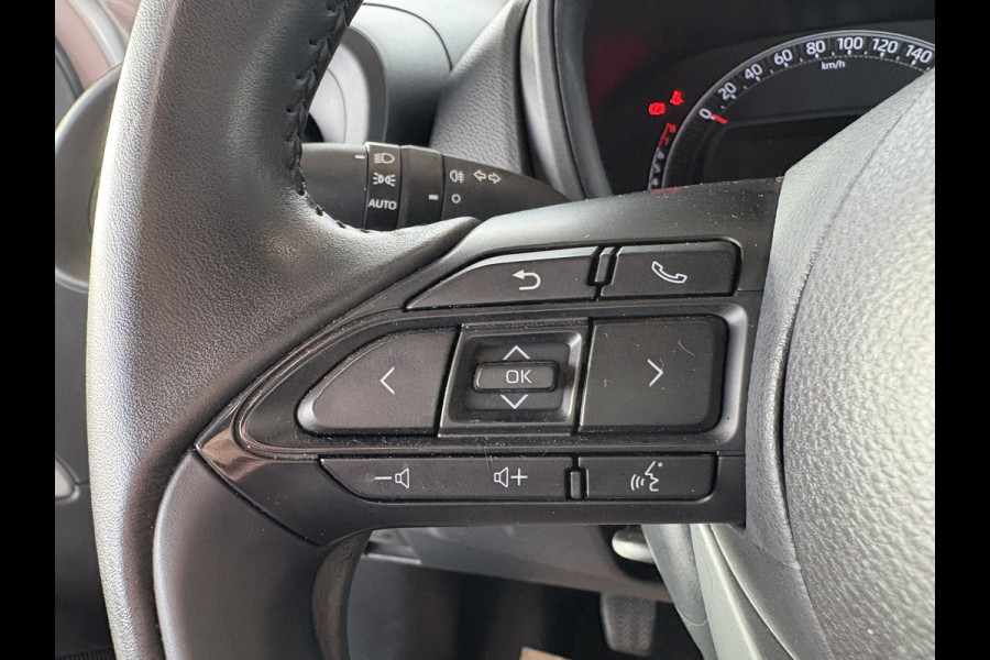 Toyota Aygo X 1.0 VVT-i MT Play 5-drs. CAMERA/CARPLAY/DAB/ADAPT.CRUISE