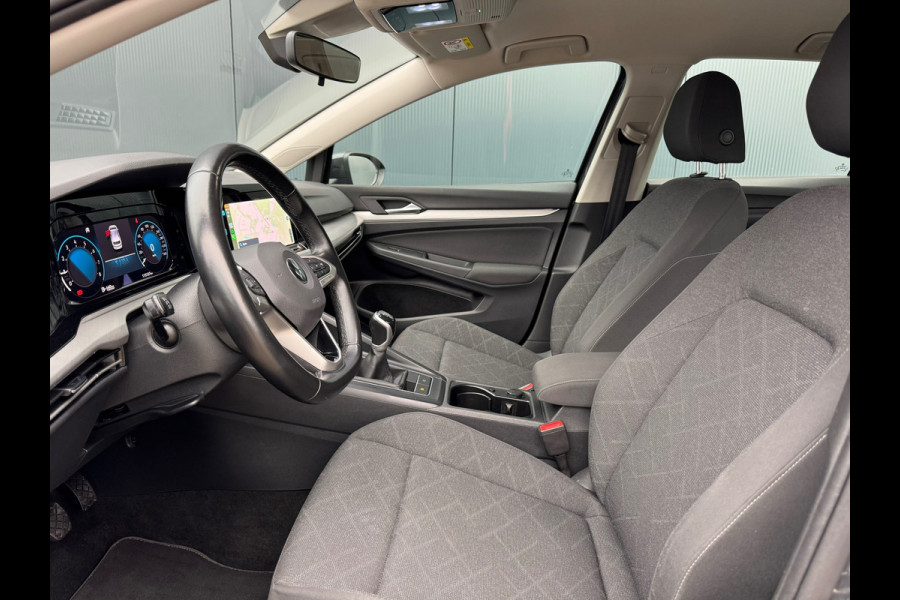 Volkswagen Golf 1.0 TSI Life * Carplay * Parkeersensoren * Adaptieve Cruise Control *