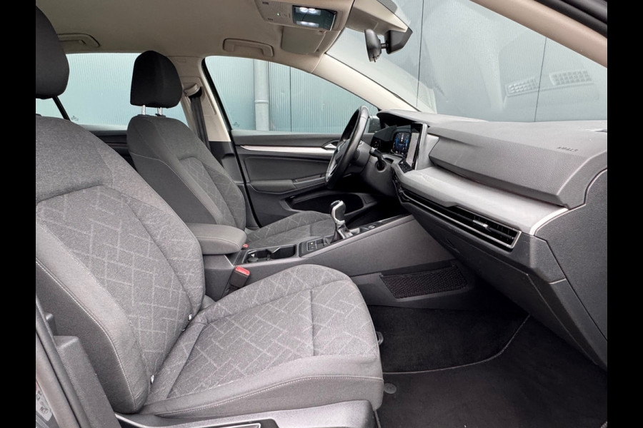 Volkswagen Golf 1.0 TSI Life * Carplay * Parkeersensoren * Adaptieve Cruise Control *