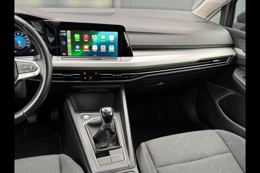 Volkswagen Golf 1.0 TSI Life * Carplay * Parkeersensoren * Adaptieve Cruise Control *