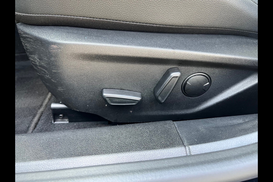 Ford FOCUS Wagon 1.5 i ST Line 150 PK | B&O Audio | LED | sportstoelen | ST Velgen 18 Inch | occasion