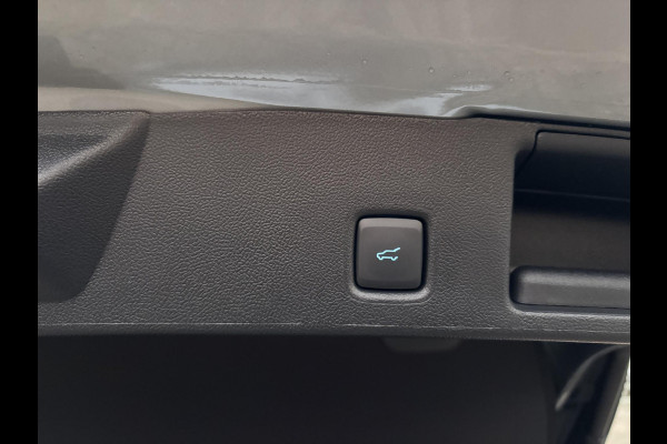 Ford Kuga 2.5 PHEV Sound Edition | SCI | 243pk | Ford Voorraad | Panorama Dak | 20 inch Lichtmetaal | Winterpack | Matrix LED | Driver Assistance Pack