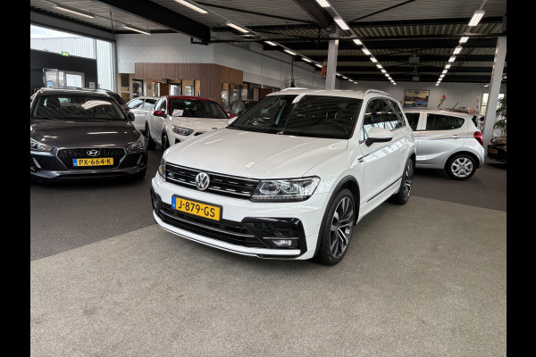 Volkswagen Tiguan 1.5 TSi 150pk DSG Highline Business R-Line CAMERA/VIRTUAL/20INCH/ORYX WHITE PEARL