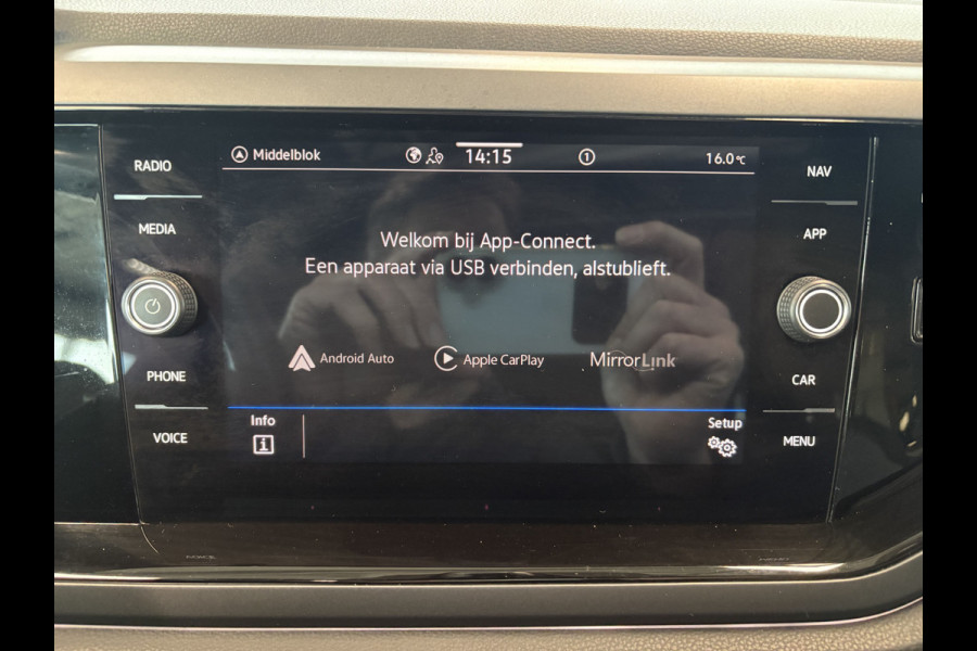 Volkswagen Taigo 1.0 TSi DSG R-Line Business SCHUIFDAK/KEYLESS/CAMERA/18INCH/DODEHOEK/ADAPT.CRUISE