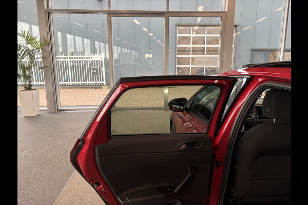 Volkswagen Taigo 1.0 TSi DSG R-Line Business SCHUIFDAK/KEYLESS/CAMERA/18INCH/DODEHOEK/ADAPT.CRUISE