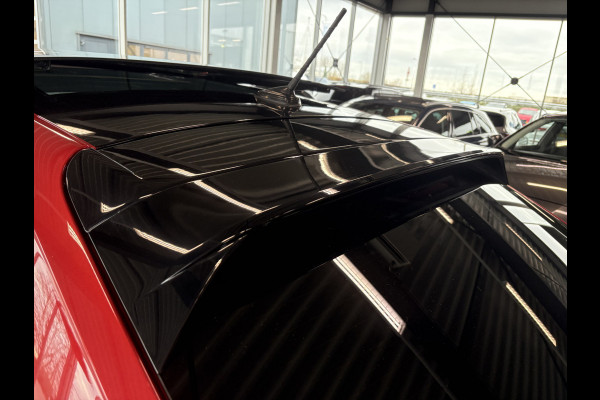 Volkswagen Taigo 1.0 TSi DSG R-Line Business SCHUIFDAK/KEYLESS/CAMERA/18INCH/DODEHOEK/ADAPT.CRUISE