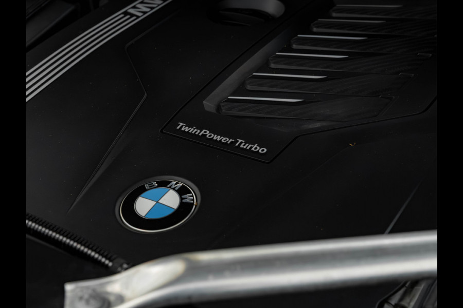 BMW X5 xDrive40i M-Sport - 7p - Pano - Trekhaak - Adaptive Air - Active Steering - 7-Zits